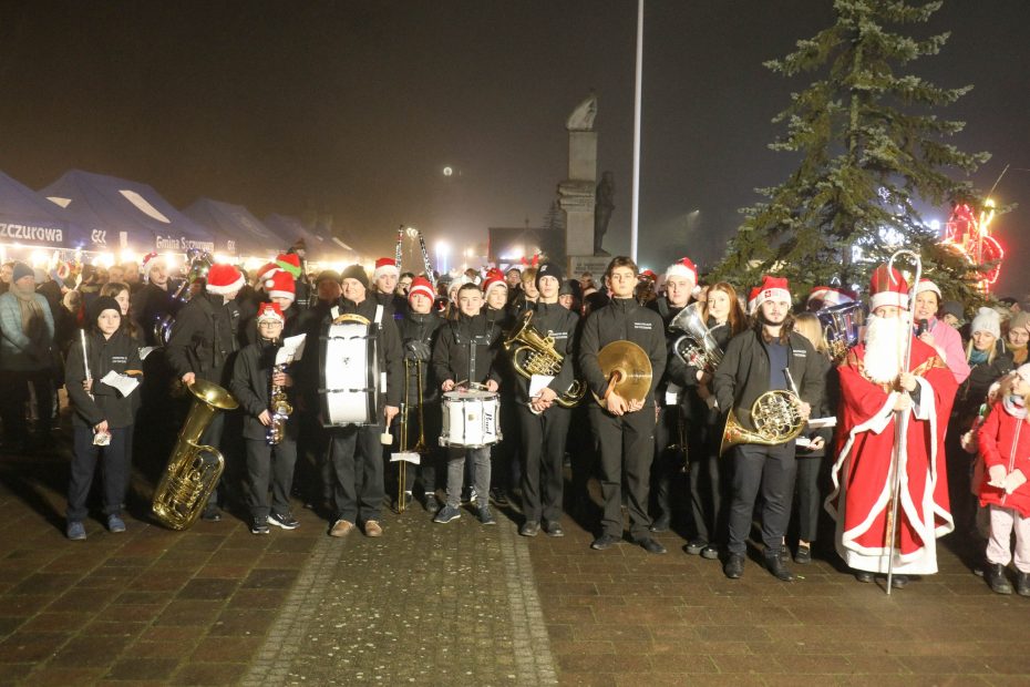 Zdjęcia z wydarzenia Jarmark Bożonarodzeniowy - Szczurowa 2025