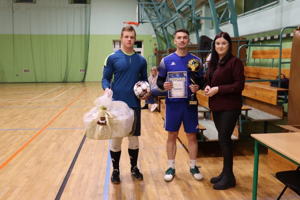 zdjęcie przedstawia gminny turniej piłki halowej 2026